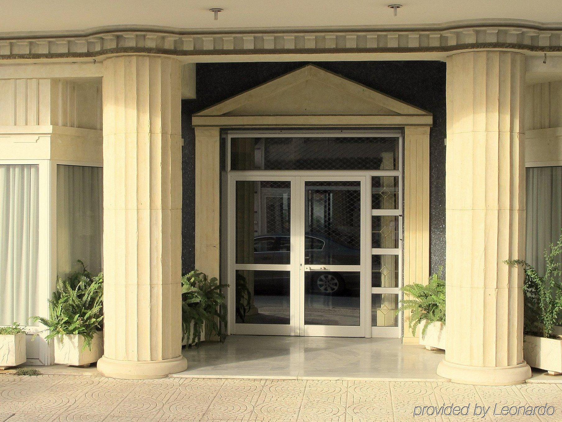 Melissa II Hotel Elefsina Esterno foto